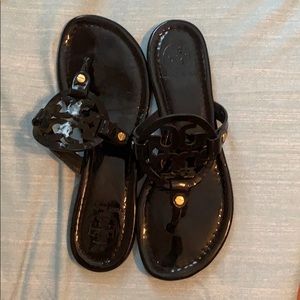 Tory Burch Miller Sandals Black Patent sz 7.5